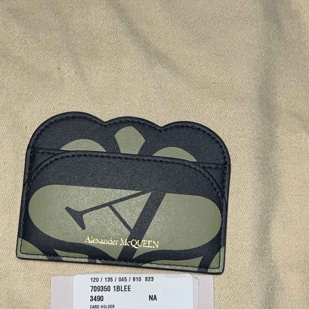 Alexander McQueen Black and Green Key Card Holder with Scalloped Design